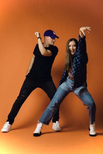 austin telenko|Popular TikTok dance duo featuring Elizabethtown。